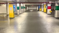 Garage & Parking